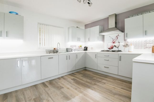 40, Charter Road, Axminster photo 4