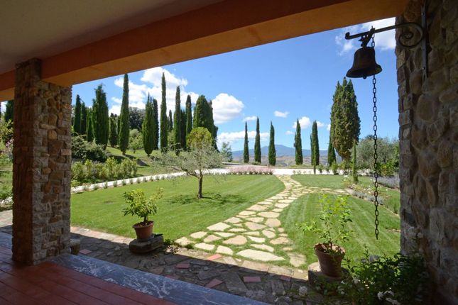 Country house for sale in Via Della Pineta, San Casciano Dei Bagni, Toscana