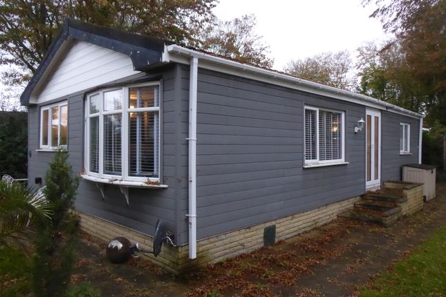Mobile/park home for sale in Deanland Wood Park, Golden Cross, Hailsham, East Sussex