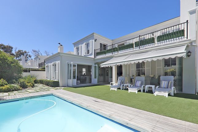 Town house for sale in Sloane Terrace, Claremont, Cape Town, Western Cape, South Africa