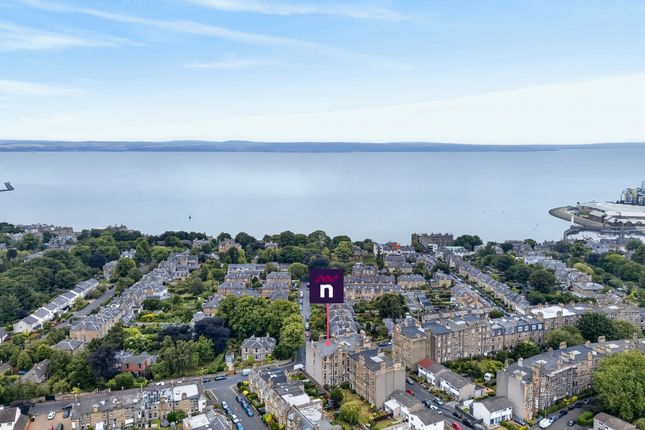 Flat 4, 51, East Trinity Road, Edinburgh photo 2
