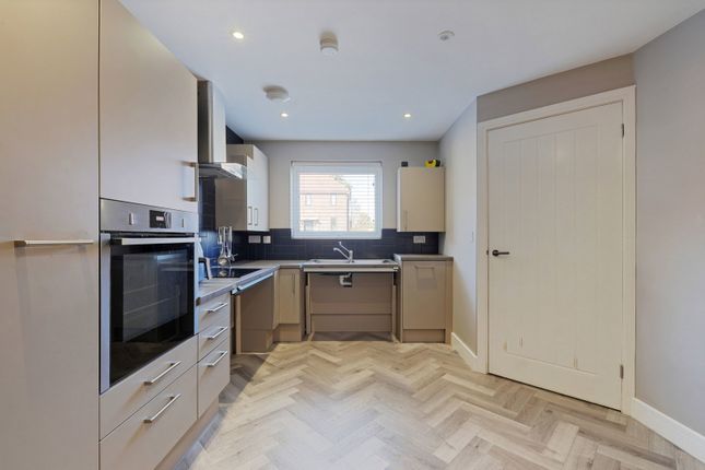 127, Monteney Road, Sheffield photo 3