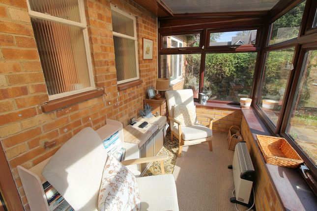 8 Oakside Close, Leicester photo 4