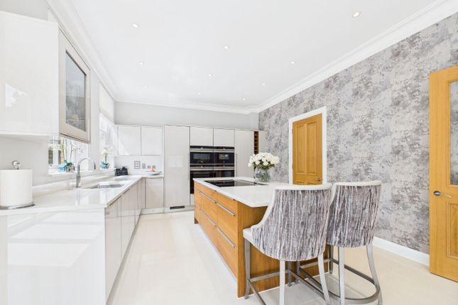 4, Oldfield Road, Bromley photo 3