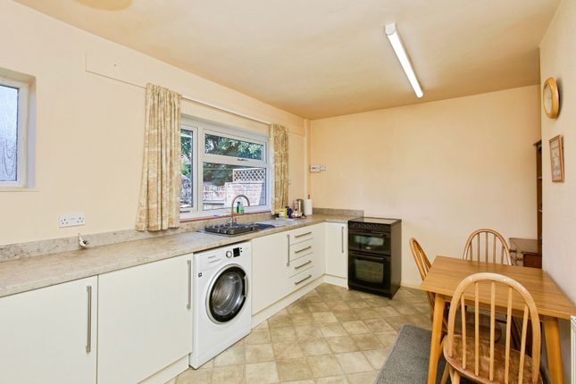 65, Windermere Road, Nottinghamshire photo 4