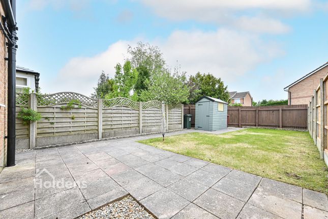 14 Thirlmere Drive, Preston photo 4