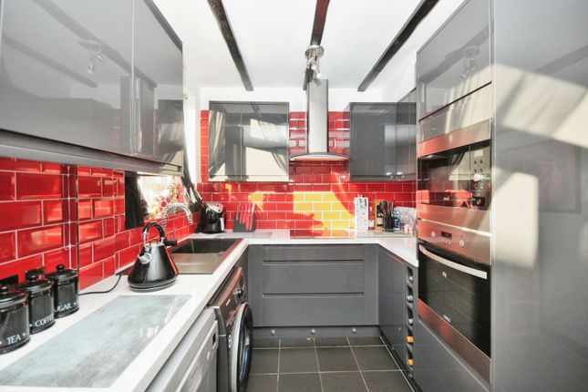 Terraced house for sale in Hillcrest Road, Bromley