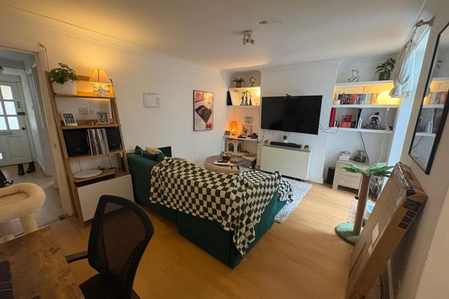 3A Hastings Road, Brighton photo 3