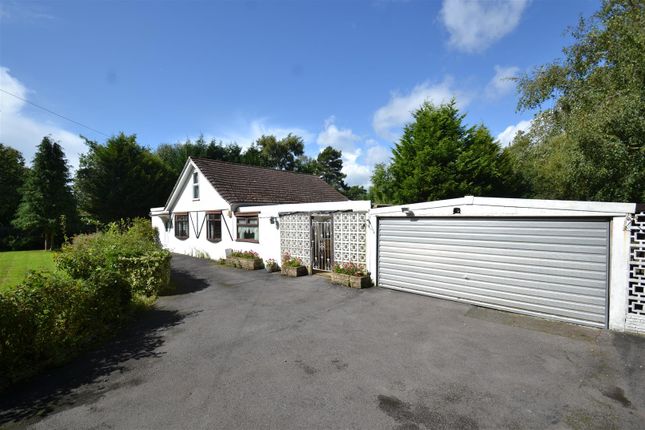 Thumbnail Detached bungalow for sale in Church Road, Burstow, Horley
