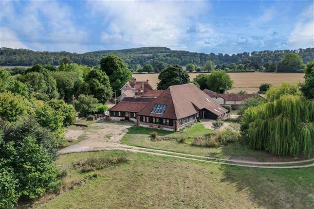 Thumbnail Barn conversion for sale in Hurst, Petersfield