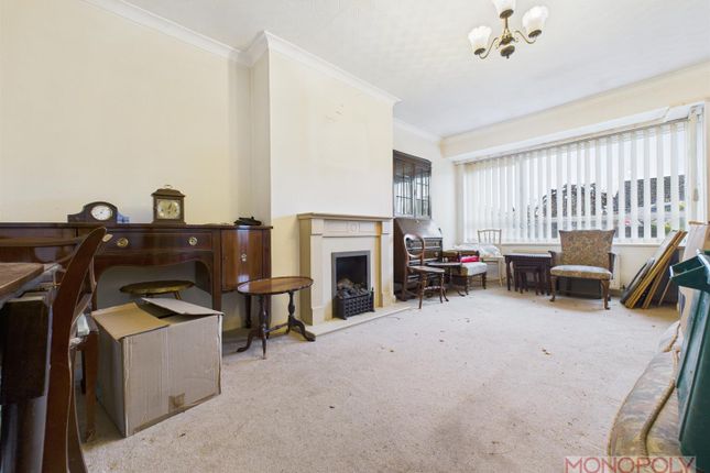 33, Winchester Way, Wrexham photo 4