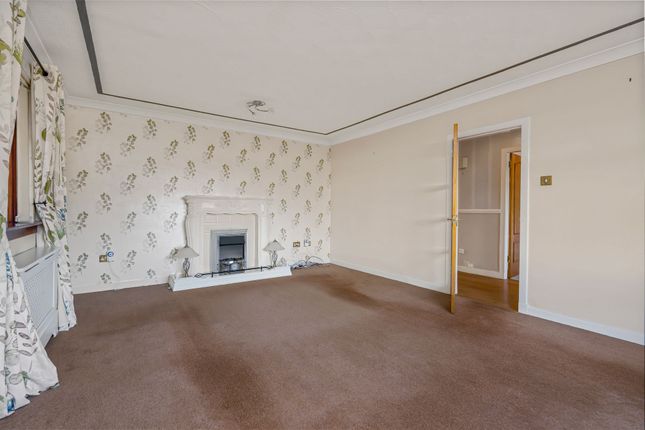37 Polmont Park, Falkirk photo 4