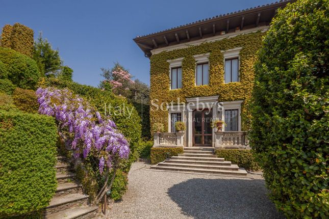 Villa for sale in Via Costanza, Verbania, Piemonte