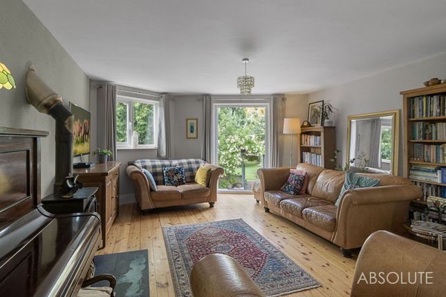 9, Longpark Hill, Torquay photo 2