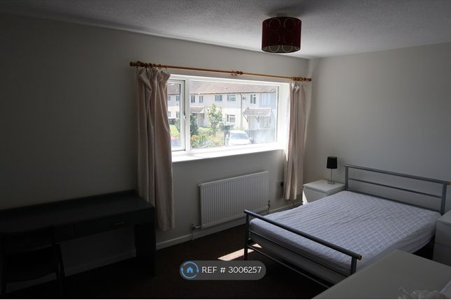St Catherines Close, Coventry photo 4