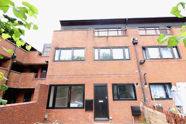 4 Bedroom Maisonette For Rent