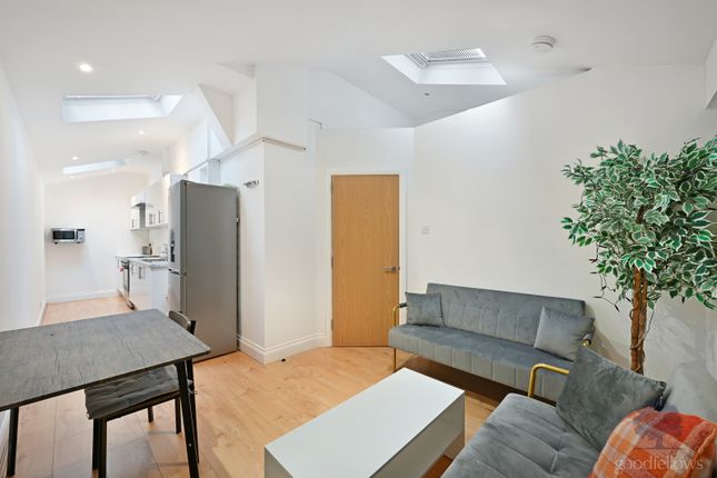 Ground Floor, 101, Epsom Road, Sutton photo 4