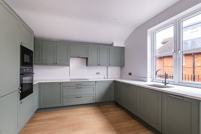 383A, Upper Richmond Road, London photo 3