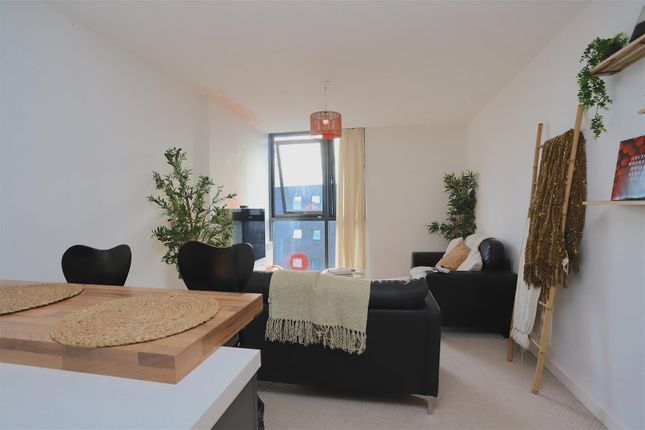 712 Saville Building, 37 Potato Wharf, Manchester photo 4