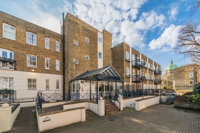 1-bed flat on Flat 4 Fitzwarren House, 12B, Hornsey Lane, London, £300,000