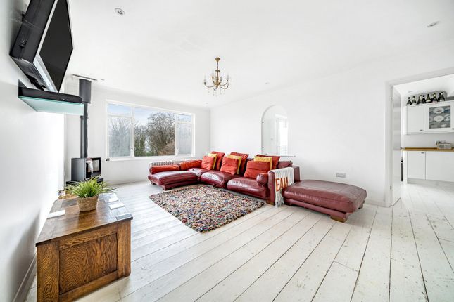 10, Woodleigh Park, Devon photo 3
