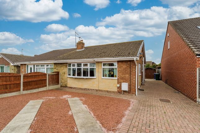 2-bed house on 18, Sandway Drive, Selby, £200,000
