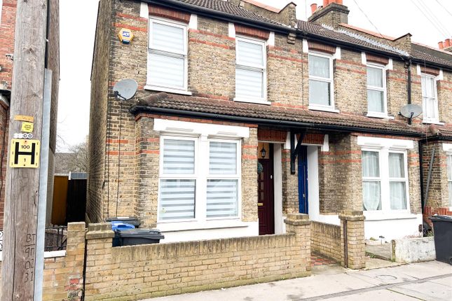 Thumbnail End terrace house for sale in Priory Road, Croydon