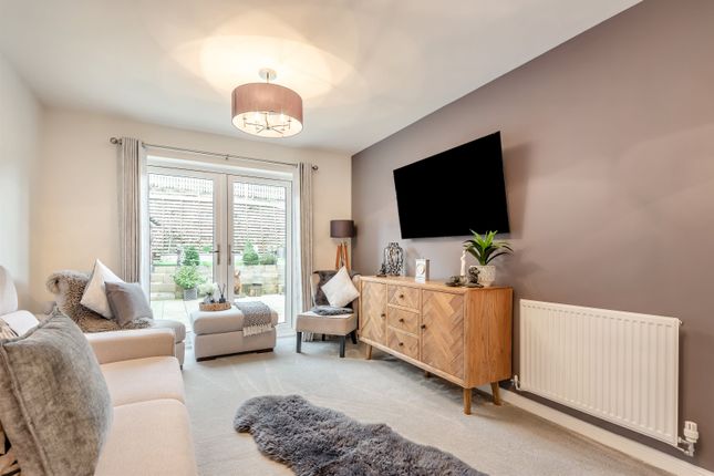 10, Brookfields, Lydney photo 3