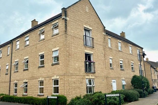 Thumbnail Flat to rent in Nuthatch Road, Calne