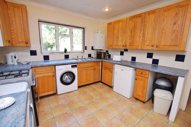 69, Beech Grove, Guildford photo 3