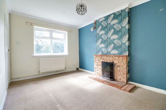 17 Risby Road, Scunthorpe photo 4