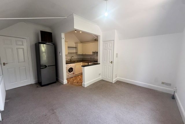 Flat 3, Bournemouth photo 2