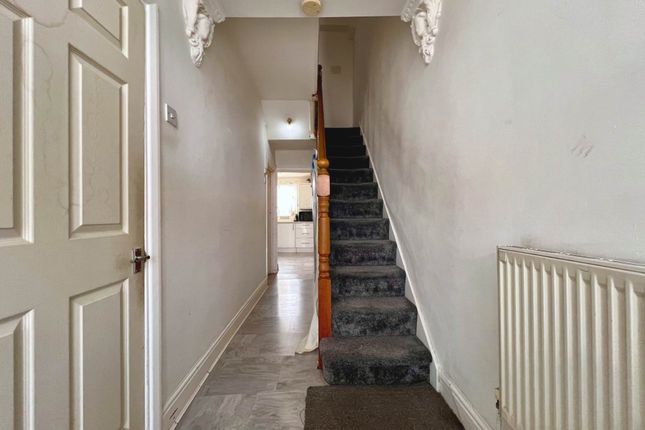 6, Cheshunt Road, London photo 3