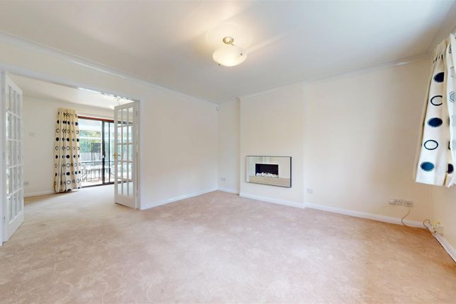 69, Parklands, Rainford photo 3