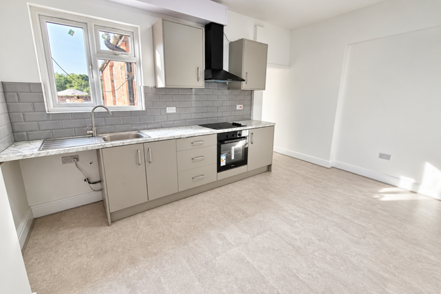 99, Knighton Field Road West, Leicester photo 2