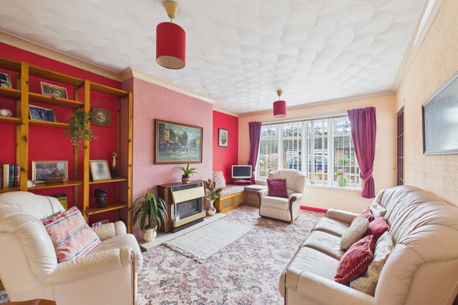 13, Aster Road, Haydock photo 2