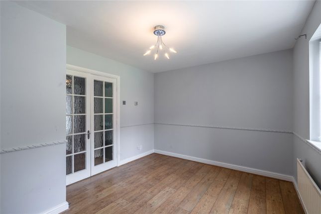 48, Tadorna Drive, Telford photo 4