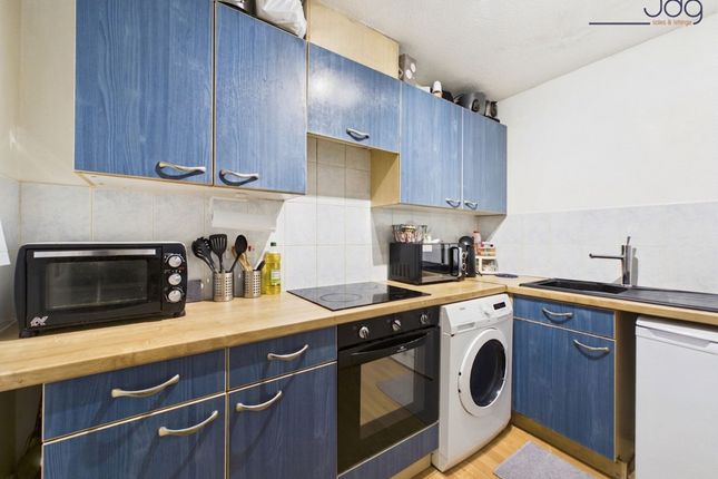 30 Ashwood Court Bridge Road, Lancaster photo 4
