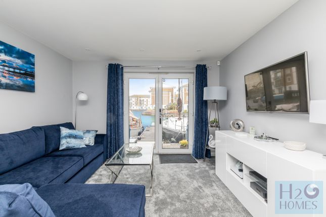 Flat to rent in Victory Mews, Brighton Marina Village, Brighton