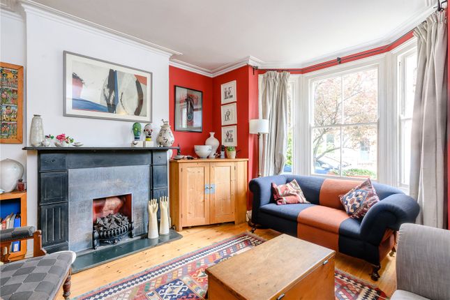 Semi-detached house to rent in Oakthorpe Road, Oxford