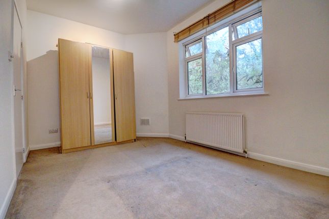 Flat 5, 157, London Road, Buckinghamshire photo 4