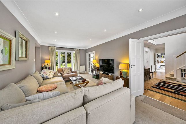 14, Roedean Crescent, London photo 3