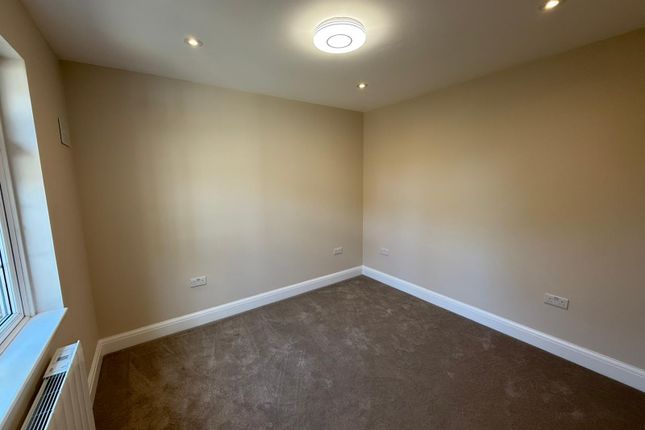 15, Cheviot Close, Hayes photo 5
