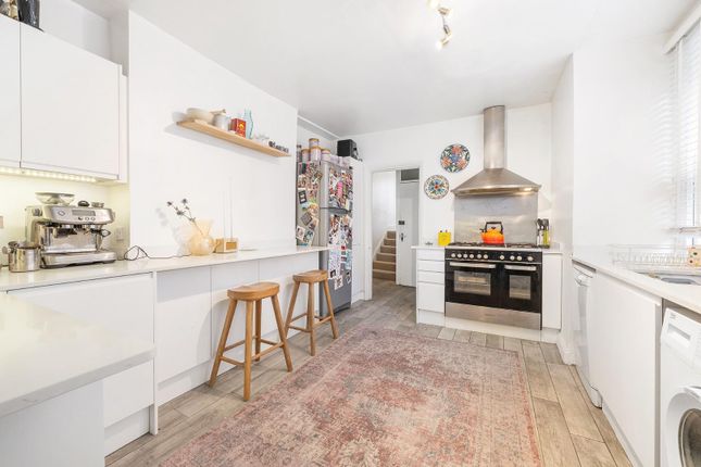 48A, Kingswood Road, London photo 4