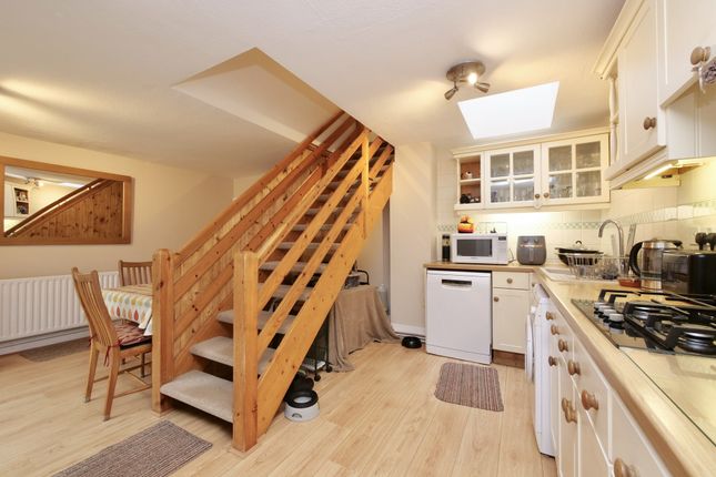 1 Verandas  Gold Street,, Stalbridge, STURMINSTER NEWTON photo 3