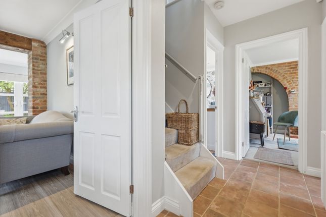 Pear Tree Cottage,, Smallgains Lane, Ingatestone photo 3