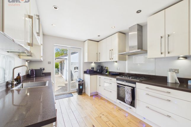 11 Grasmere Road, Thundersley, Essex photo 2