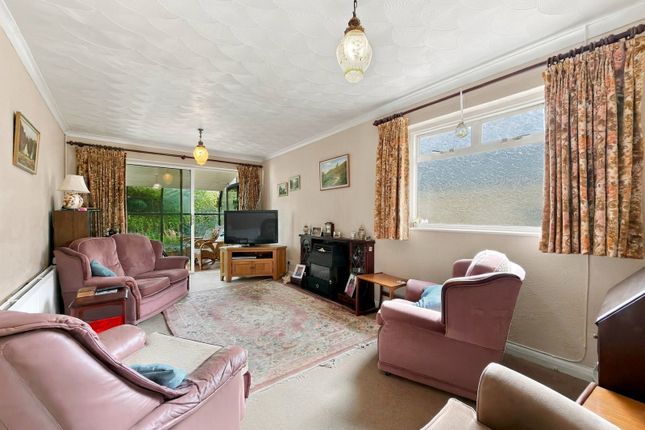 6, Yorath Road, Whitchurch photo 2