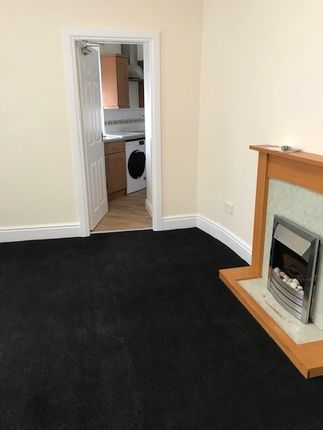 Thumbnail Flat to rent in Malew Street, Castletown