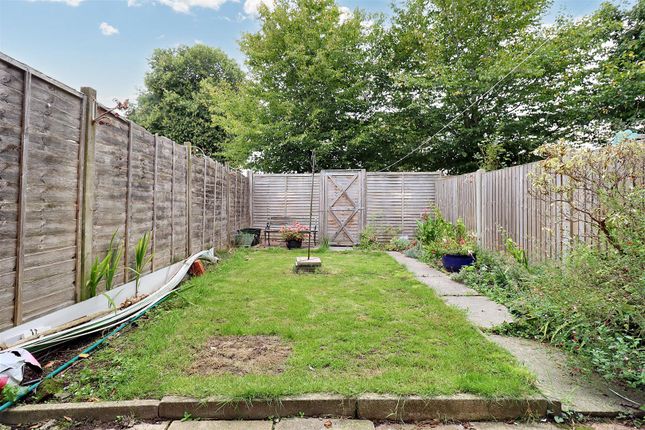 26, Blandford Close, Nailsea photo 2